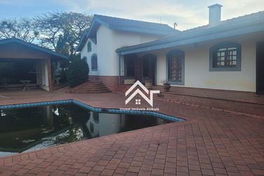 Casa &agrave; venda - 430m&sup2; - Recanto Amapola