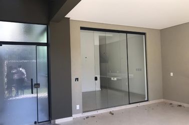 Casa &agrave; venda - 150m&sup2; - JARDIM MARISTELA