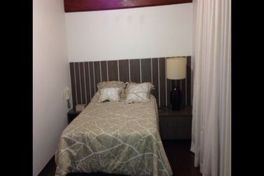 Casa &agrave; venda - 720m&sup2; - JARDIM FLORESTA