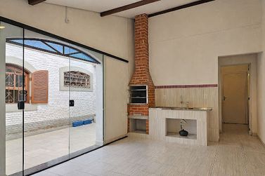 Casa &agrave; venda - 222m&sup2; - Jardim do Lago