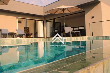 Casa &agrave; venda - 250m&sup2; - Bairro Canedos