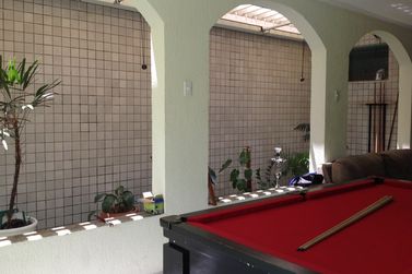 Casa &agrave; venda - 300m&sup2; - Jardim Vila Galv&atilde;o