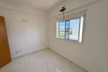 Apartamento para alugar - 170m&sup2; - Nova Gard&ecirc;nia