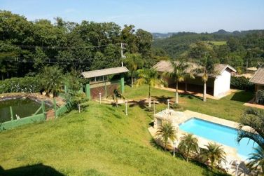 Ch&aacute;cara &agrave; venda - 5000m&sup2; - Port&atilde;o