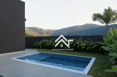 Casa &agrave; venda - 180m&sup2; - Condom&iacute;nio Portal Lamis