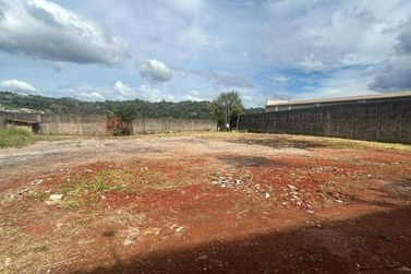 Terreno &agrave; venda - 748m&sup2; - Parque Fern&atilde;o Dias
