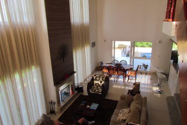 Casa &agrave; venda - 357m&sup2; - CONDOM&Iacute;NIO SERRA DA ESTRELA
