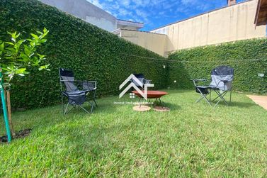 Casa para alugar - 250m&sup2; - Vila Esperia ou Giglio