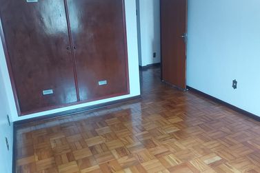 Casa para alugar - 85m&sup2; - JARDIM BRASIL