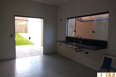 Casa &agrave; venda - 122m&sup2; - Alvin&oacute;polis