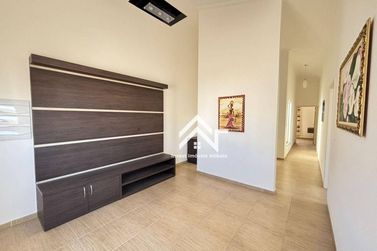 Casa &agrave; venda - 80m&sup2; - Centro
