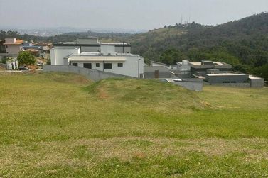 Terreno &agrave; venda - 603m&sup2; - Condominio Quintas da Boa Vista