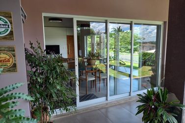 Casa &agrave; venda - CONDOM&Iacute;NIO PARQUE DAS GAR&Ccedil;AS I