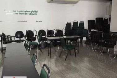 Sala Comercial &agrave; venda - 2660m&sup2; - Loteamento Loanda