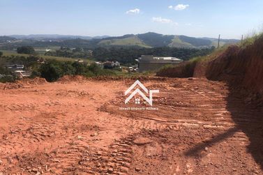 Terreno &agrave; venda - 360m&sup2; - Condom&iacute;nio Alto da Floresta