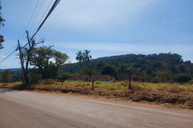 Terreno &agrave; venda - 500m&sup2; - VIT&Oacute;RIA R&Eacute;GIA