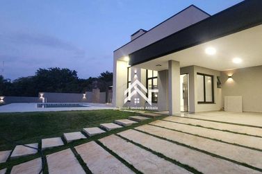 Casa &agrave; venda - 228m&sup2; - Vila Dom Pedro