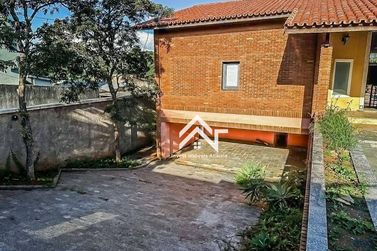 Casa &agrave; venda - 800m&sup2; - Vila Petr&oacute;polis