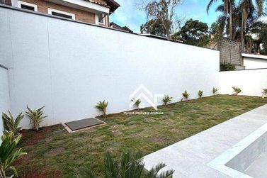 Casa &agrave; venda - 240m&sup2; - Retiro Recanto Tranquilo