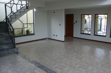 Sobrado para alugar - 650m&sup2; - VILA GARD&Ecirc;NIA