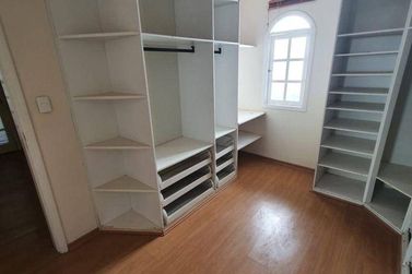 Casa &agrave; venda - 452m&sup2; - Condominio Parque das Gar&ccedil;as II