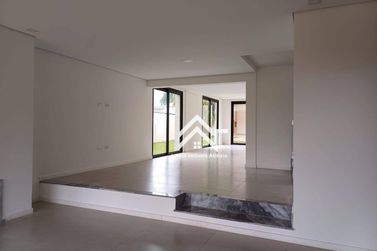 Casa &agrave; venda - 335m&sup2; - Vila Giglio