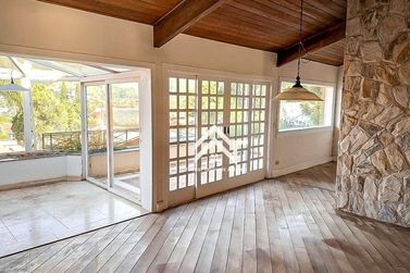Casa &agrave; venda - 800m&sup2; - Vila Petr&oacute;polis