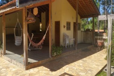 Ch&aacute;cara &agrave; venda - 374m&sup2; - Jardim Suely