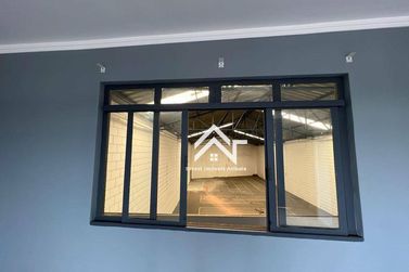 Sal&atilde;o Comercial para alugar - 300m&sup2; - Jardim Imperial