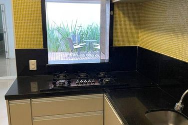 Sobrado &agrave; venda - 130m&sup2; - Vila Esperia Ou Giglio
