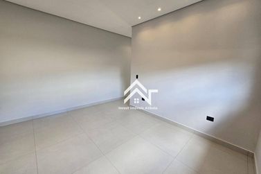 Casa &agrave; venda - 180m&sup2; - Condom&iacute;nio Portal Lamis