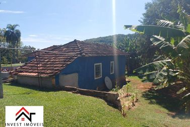 Casa &agrave; venda - 300m&sup2; - Vit&oacute;ria R&eacute;gia