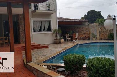 Casa &agrave; venda - 260m&sup2; - Vila Petr&oacute;polis