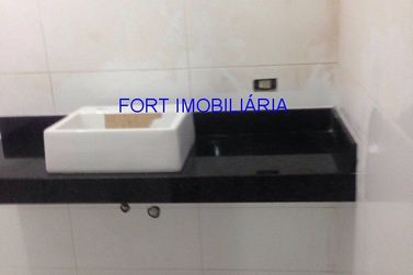 Casa &agrave; venda - 410m&sup2; - VILA ESPERIA OU GIGLIO