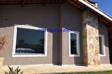 Casa &agrave; venda - 410m&sup2; - VILA ESPERIA OU GIGLIO