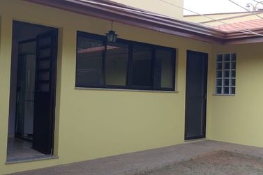 Casa &agrave; venda - 216m&sup2; - Jardim Silena