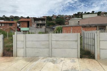 Terreno &agrave; venda - 125m&sup2; - Jd Imperial