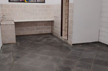 Sal&atilde;o Comercial para alugar - 64m&sup2; - Alvin&oacute;polis