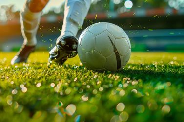 Barbacena d&aacute; o pontap&eacute; inicial nos Campeonatos de Futebol de Campo ARCOM-SC