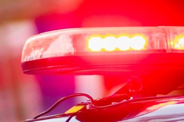 Homem &eacute; encontrado morto em ponto de &ocirc;nibus &agrave;s margens da BR-040