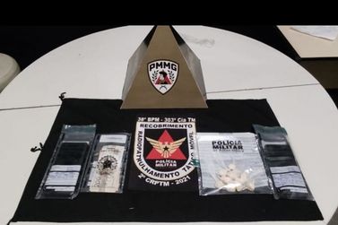 Carro foge da PM, bate em viatura e suspeito &eacute; preso por tr&aacute;fico de drogas em SJ