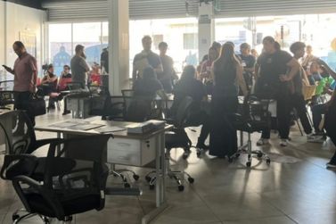 Feir&atilde;o de Empregos movimenta mercado de trabalho em Barbacena