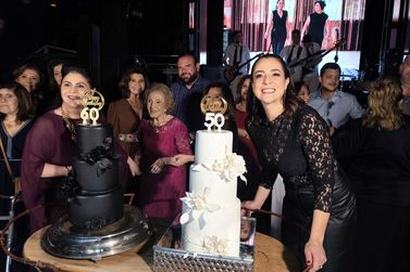 Anivers&aacute;rio de Gog&oacute;ia e Renata