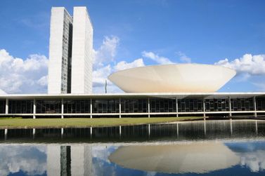 Prefeito Rodrigo se re&uacute;ne com Deputado Carlos Zarattini em Bras&iacute;lia