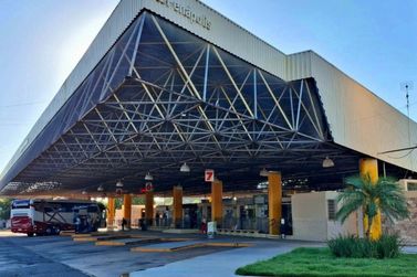 Terminal Rodovi&aacute;rio de Pen&aacute;polis passa por reformas na cobertura