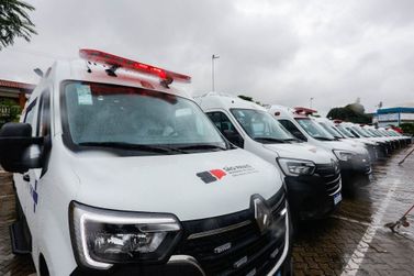 Regi&atilde;o de Bauru recebe 23 ambul&acirc;ncias e vans do Governo de SP
