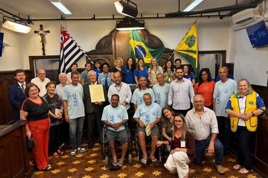 Albergue Noturno de Bauru recebe homenagem de vereadores