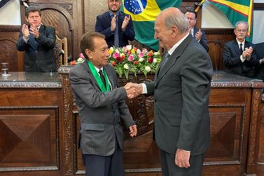 Domivil Manoel Firmino dos Santos recebe Medalha 'Sebasti&atilde;o Paiva'