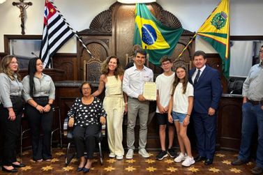 Lima Im&oacute;veis recebe Mo&ccedil;&atilde;o de Aplauso por trajet&oacute;ria no setor imobili&aacute;rio de Bauru