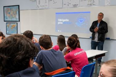 Career Week promove reflex&otilde;es sobre futuro profissional entre alunos da FourC